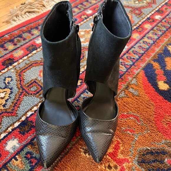 STEVE MADDEN Vyceroyy Pump | size 8 - Picture 3 of 7